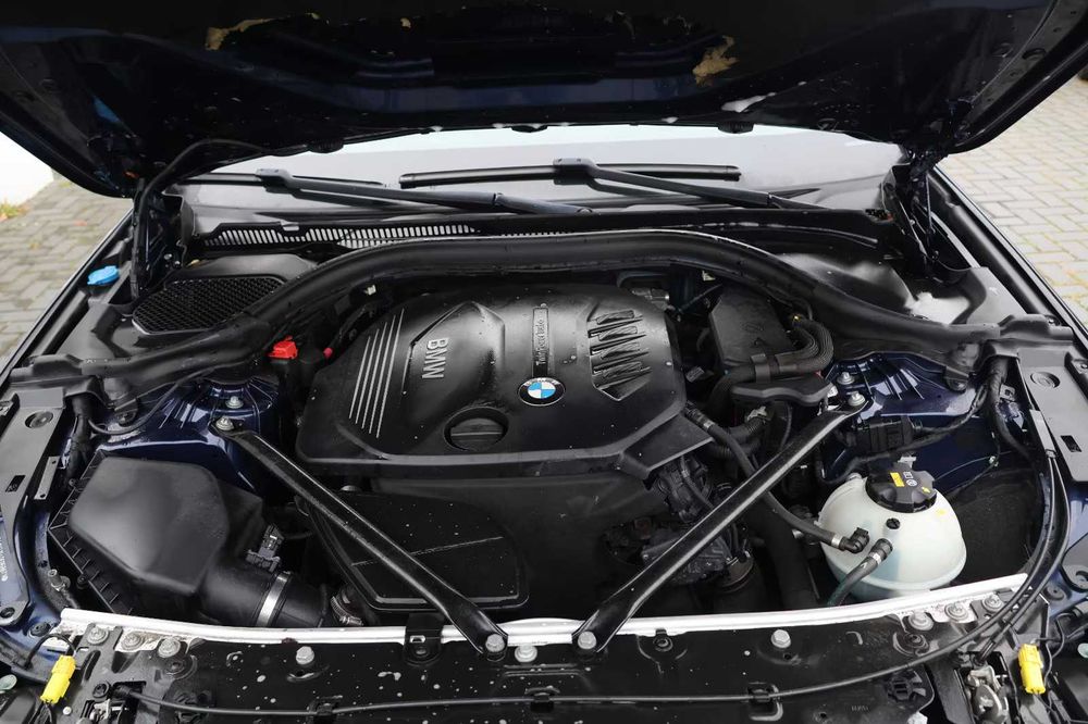 2018 BMW 520d Sport Line Break Automatic AVARIAT