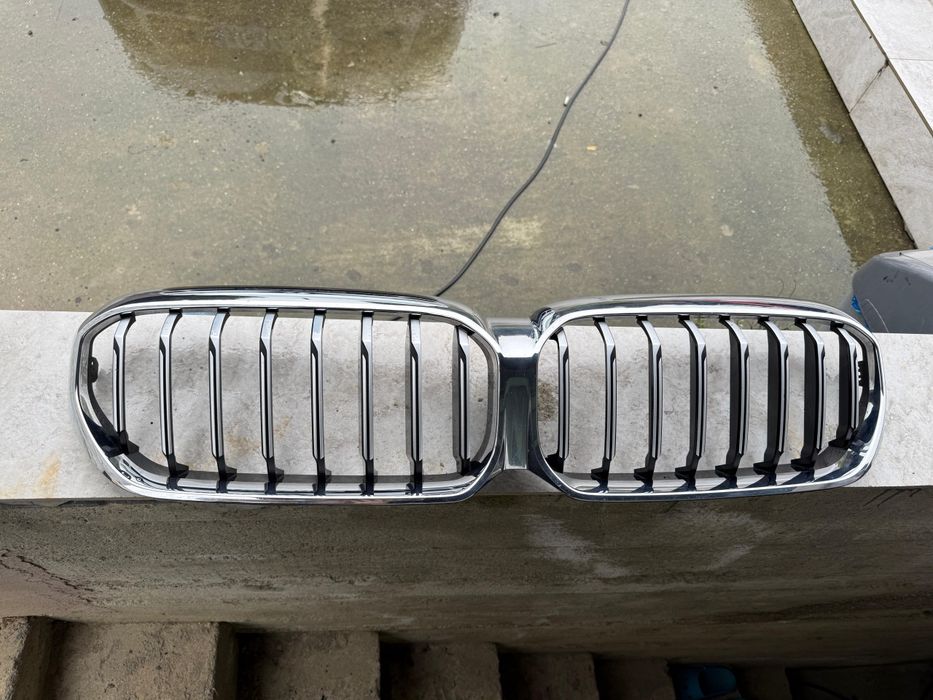 Grila originală BMW G30 G31 seria 5 LCI 2020-2022
