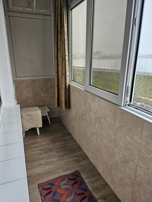Apartament 3 camere de vânzare
