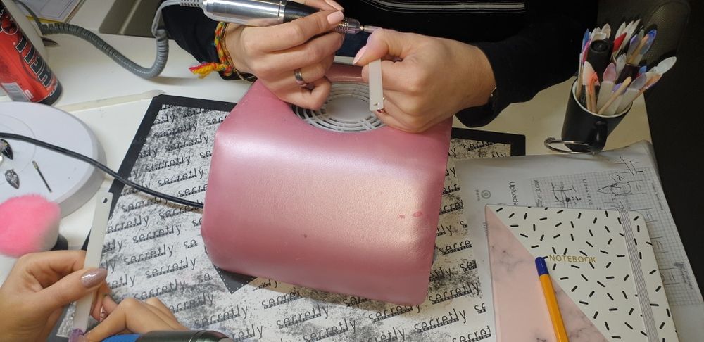 Модул "Апаратен маникюр "и "Апаратен Педикюр"