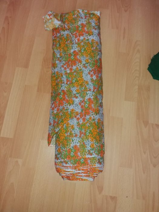 Платовете са чисто нови