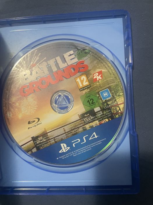 Продавам игри за плейстейшън 4