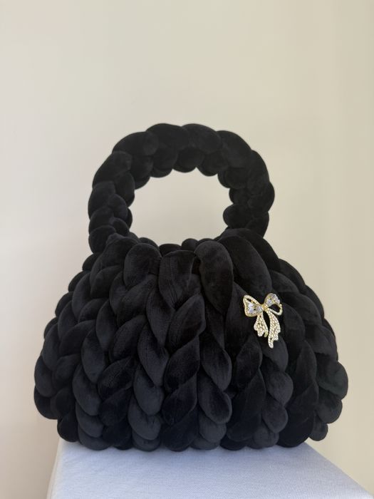 Ръчно плетена чанта