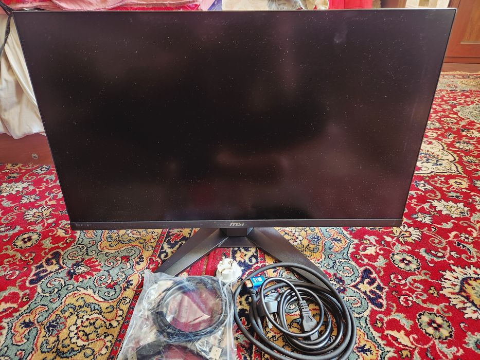 MSI MAG 274QF X24 (27 dyuym, WQHD 2560x1440, Rapid IPS, 240Hz