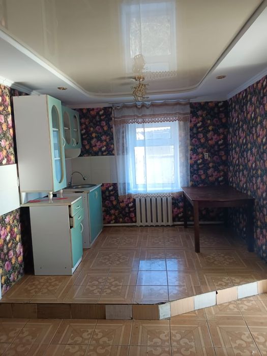 Продам 4 комн большой дом