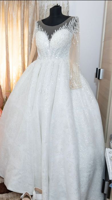 Rochie mireasa ,cadou coronita