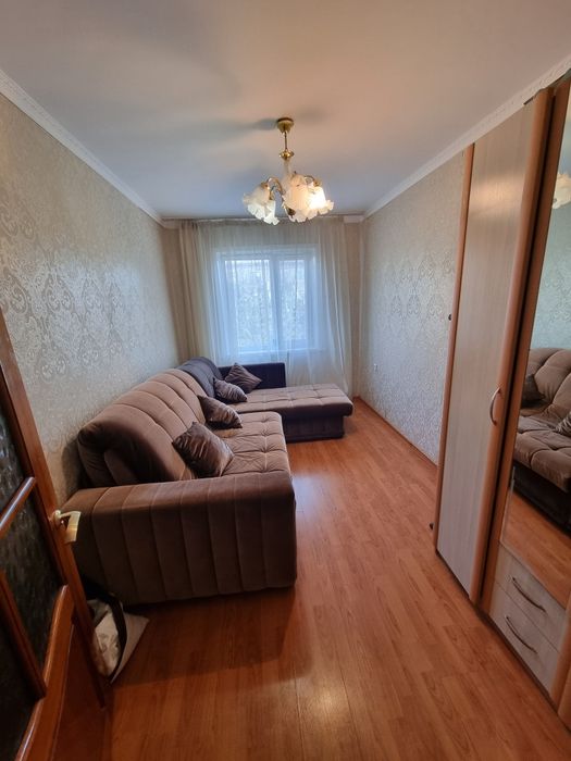 Продам диван угловой