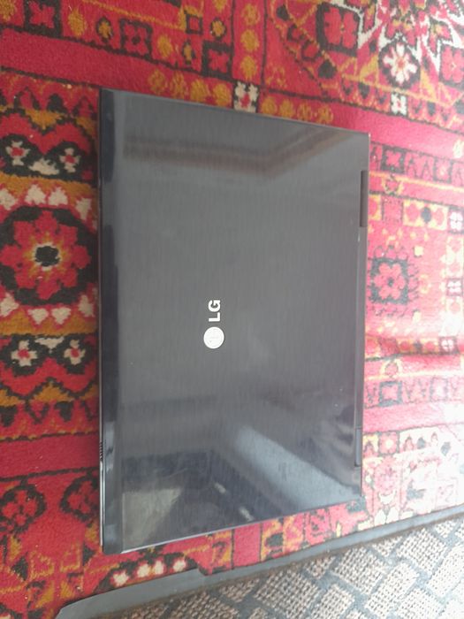 Продам ноутбук LG