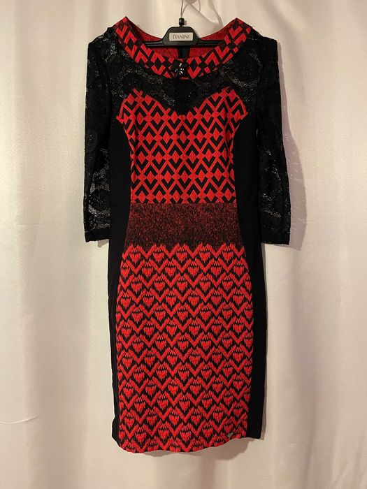 Страхотна рокля на Lucy