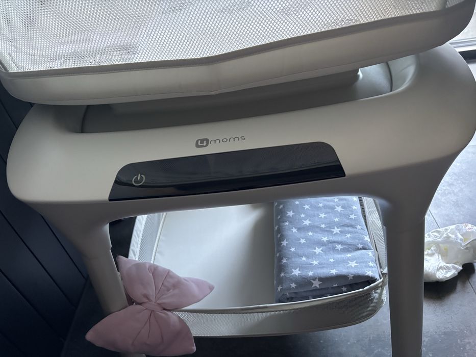 Бебешко кошче-люлка 4 moms