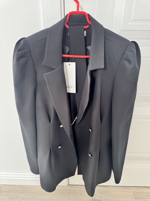 Costum complet marimea 40