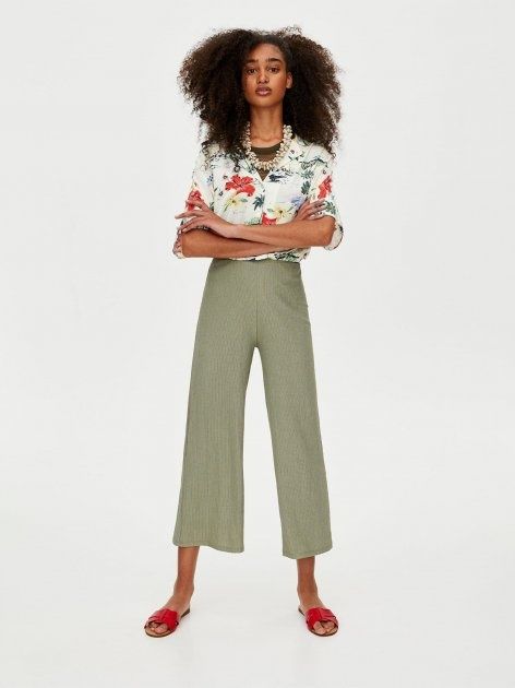 Pantaloni khaki Pull&Bear