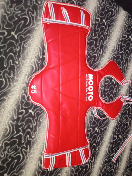 Продам спортивный жилет