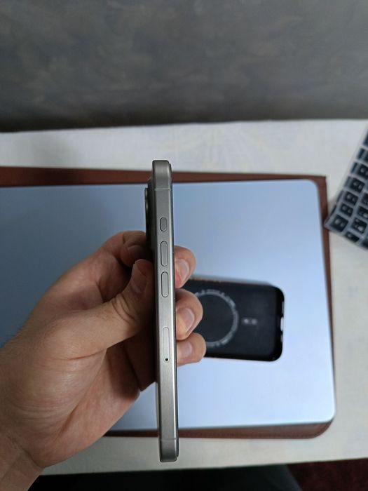 iPhone 15 pro, Natural titanium, 128