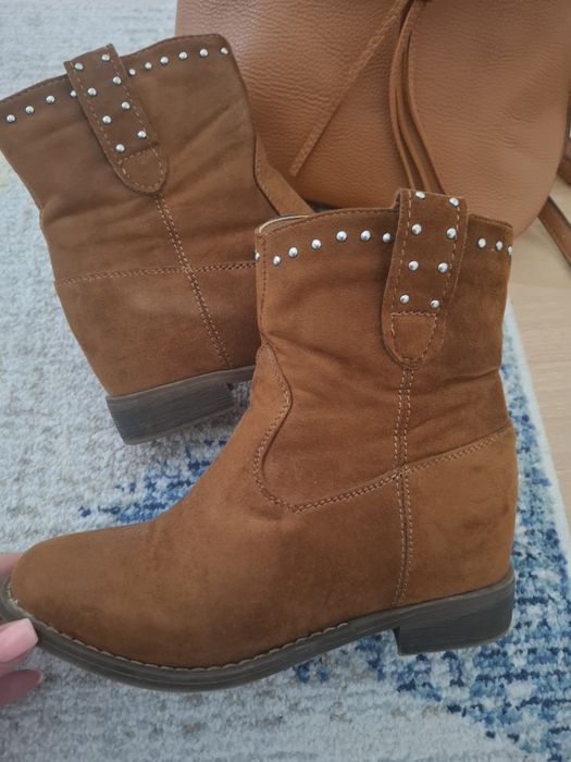 Дамски боти 37 номер и раница комплект