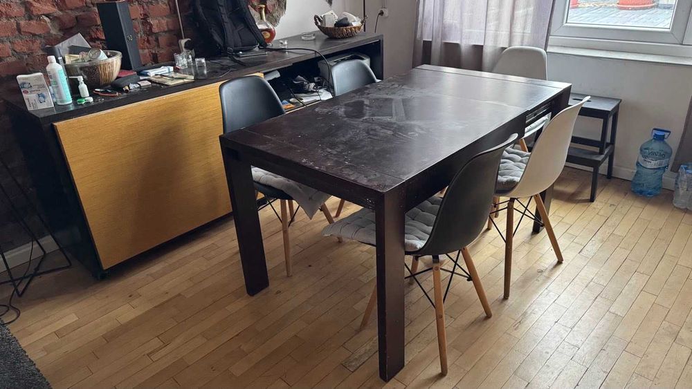 Кухненско обзавеждане с вградени уреди