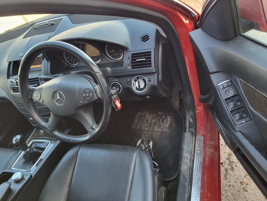 interior piele/volan/rulou porbagaj mercedes c-class w204
