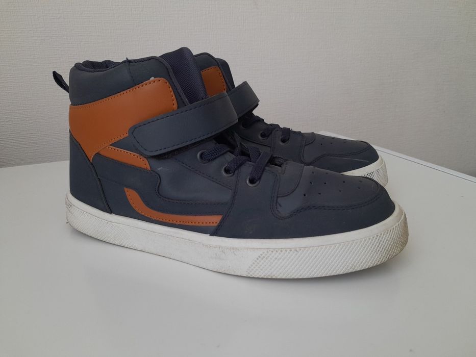 Ботинки демисезонные для мальчика 38 раз