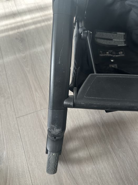 Carucior Joolz Aer+, potrivit pentru cabina avion