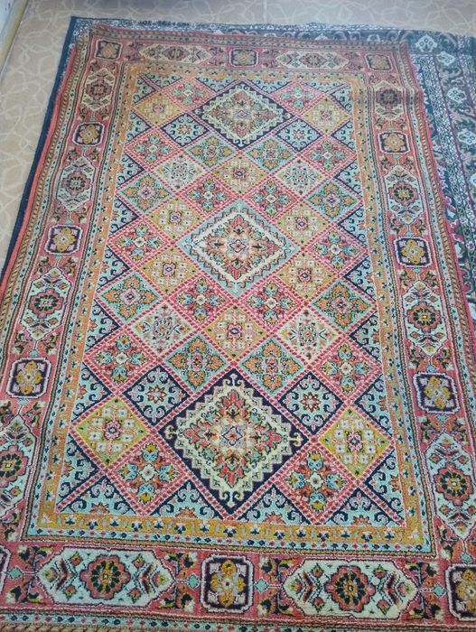 Продам натуральные ковры