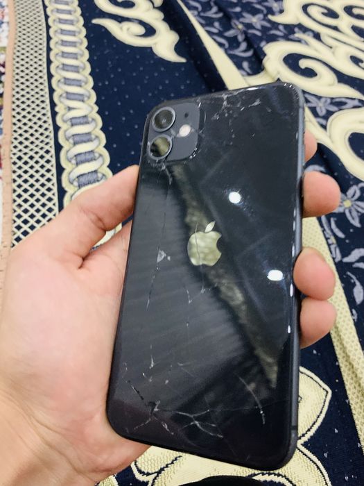 Iphone 11 satiladi