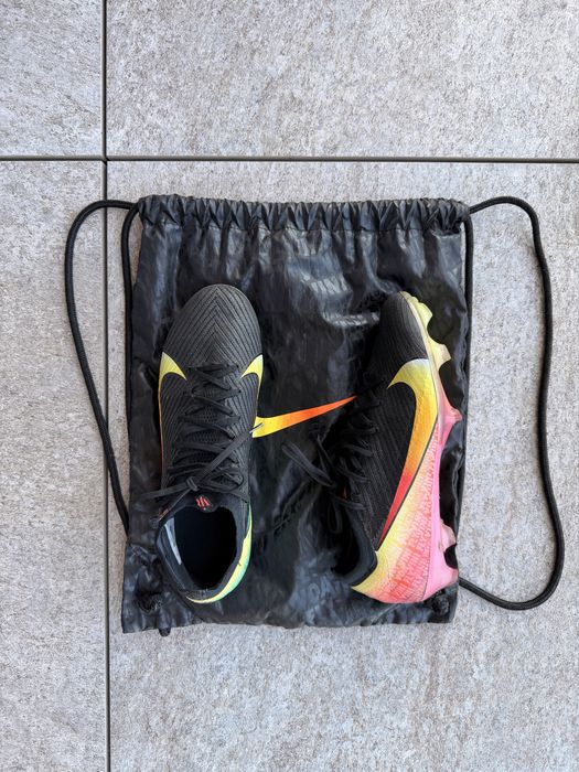 Ghete de fotbal nike acc