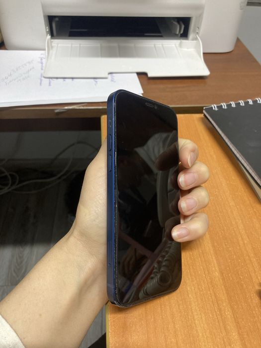 Iphone 12, 64 GB, в идеальном состояний,
