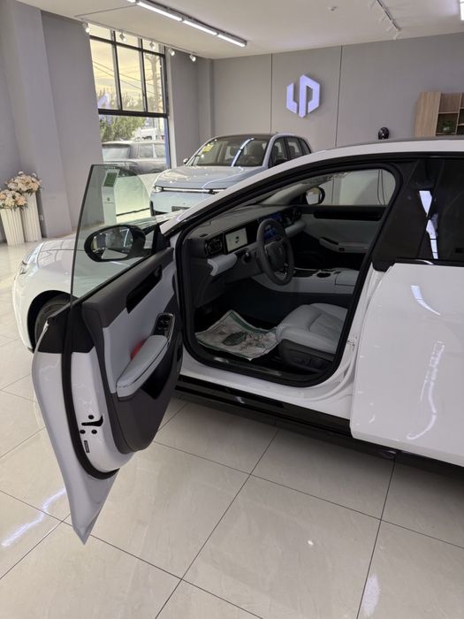 Leapmotor c01 2025 restayling 625 km smart dop.opciya РУССИФИКАЦИЯ