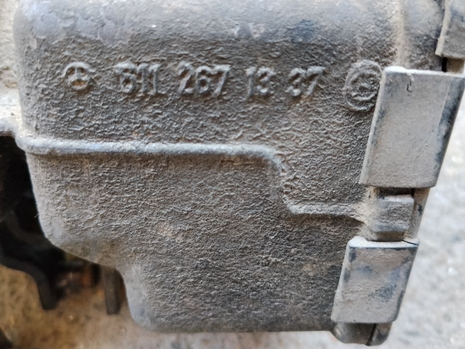 Мерцедес 307 на части