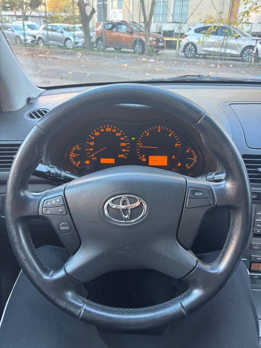 Toyota Avensis 2006 2.0 Diesel