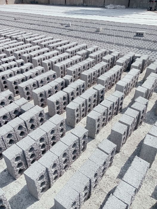 Шлакоблок строительные прессованный