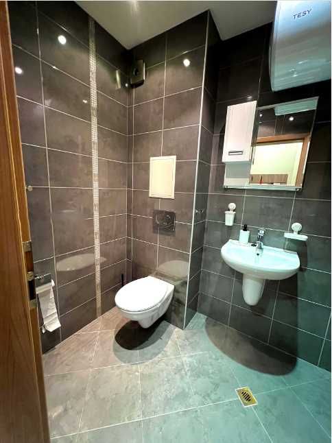 Дава се под наем Едностаен апартамент в София, Витоша - 45 кв.м за 300 € - Снимка #2