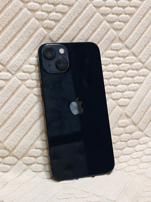 iPhone 13 / 128gb Идеал