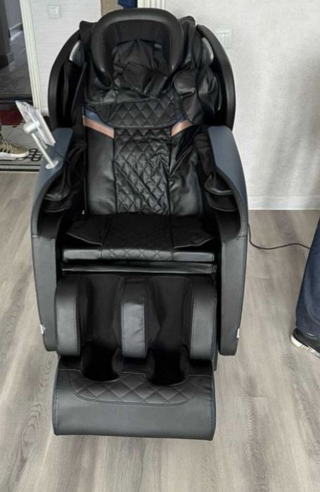 Массажный кресло.