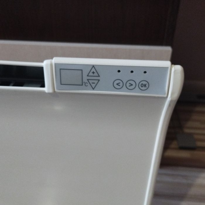 Конвектор в гаранция ADAX GLAMOX 1500W с дигитален  термос