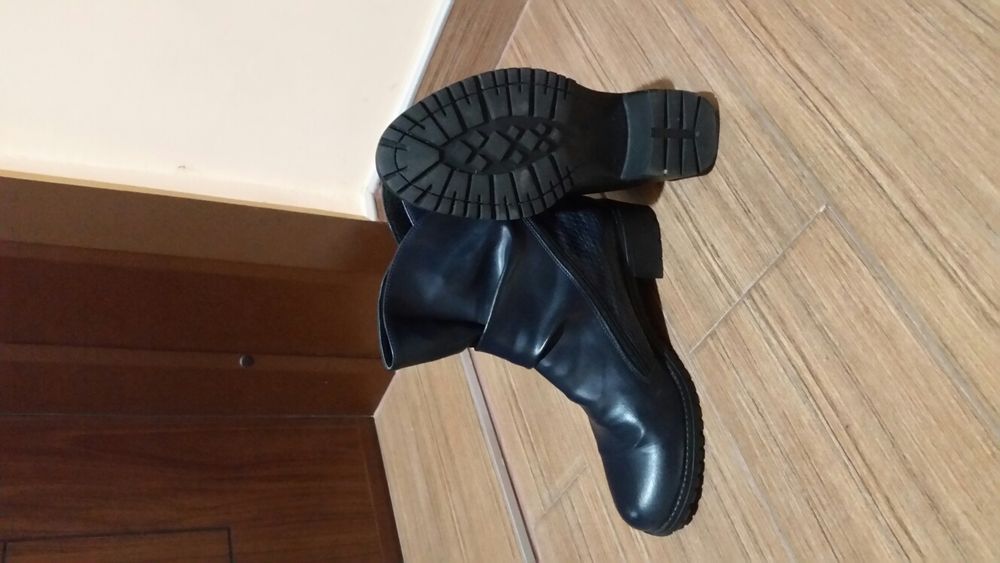 Дамски зимни боти