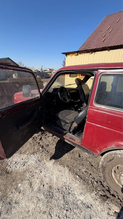 Нива продам срочно окончательно 500к