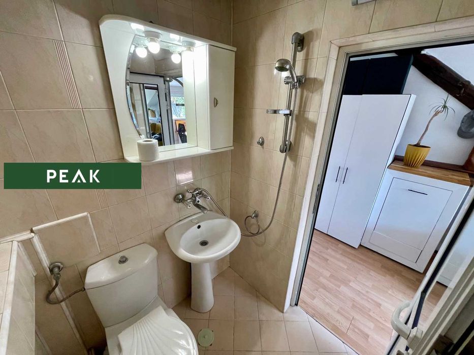 Дава се под наем Едностаен апартамент в София, Витоша - 41 кв.м за 345 € - Снимка #2