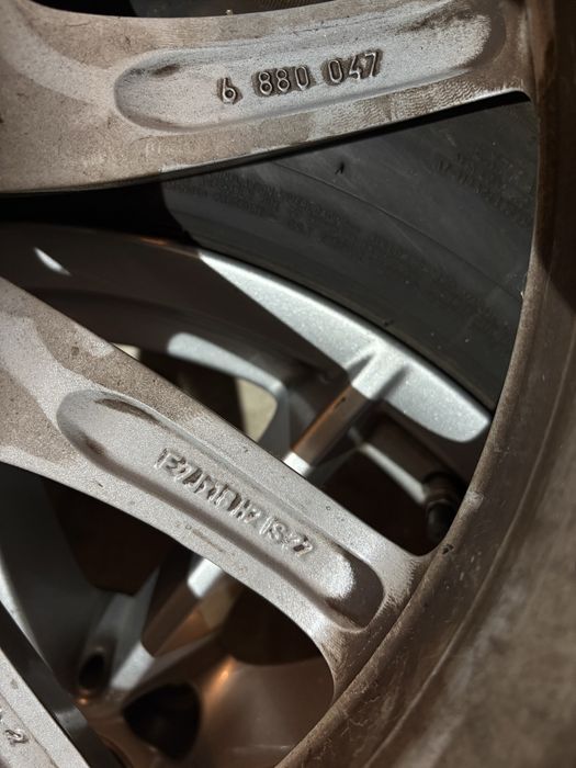 Джанти с гуми за BMW  G01 G02 18"  225 60 18
