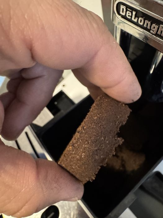 Aparat de cafea boabe/expresor automat Delonghi Prima Dona S Cappucino