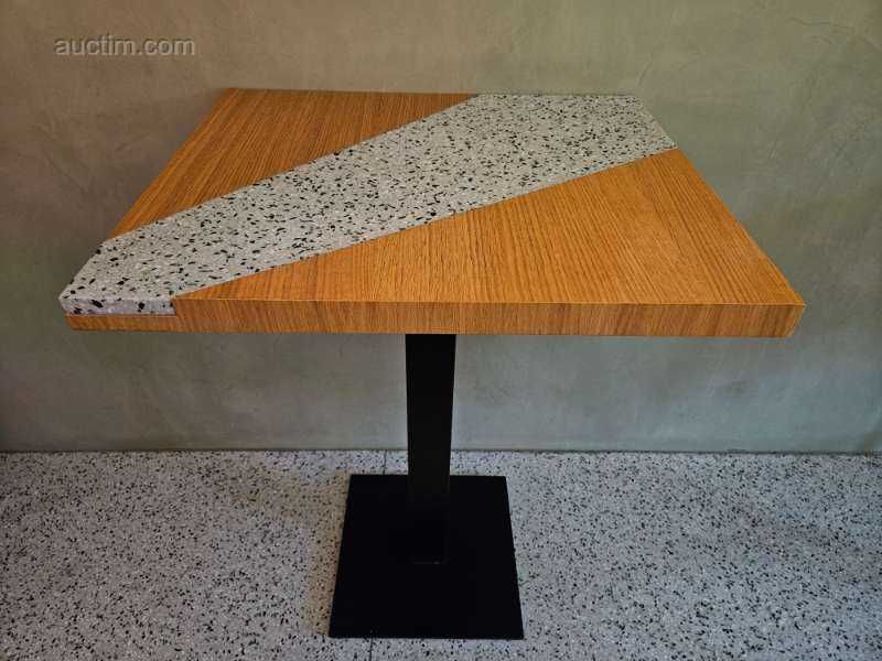 Vand mese bistro / restaurant