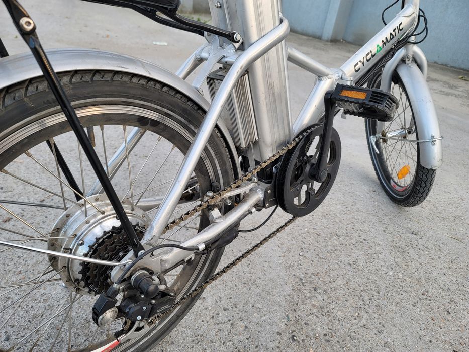 Bicicleta electrica pliabila CYCLAMATIC