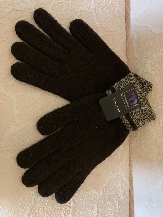 Теплые перчатки и варежки