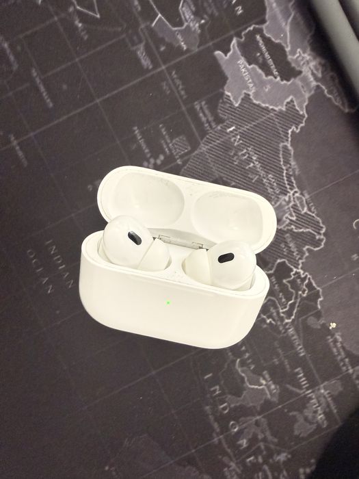 Apple AirPods Pro 2