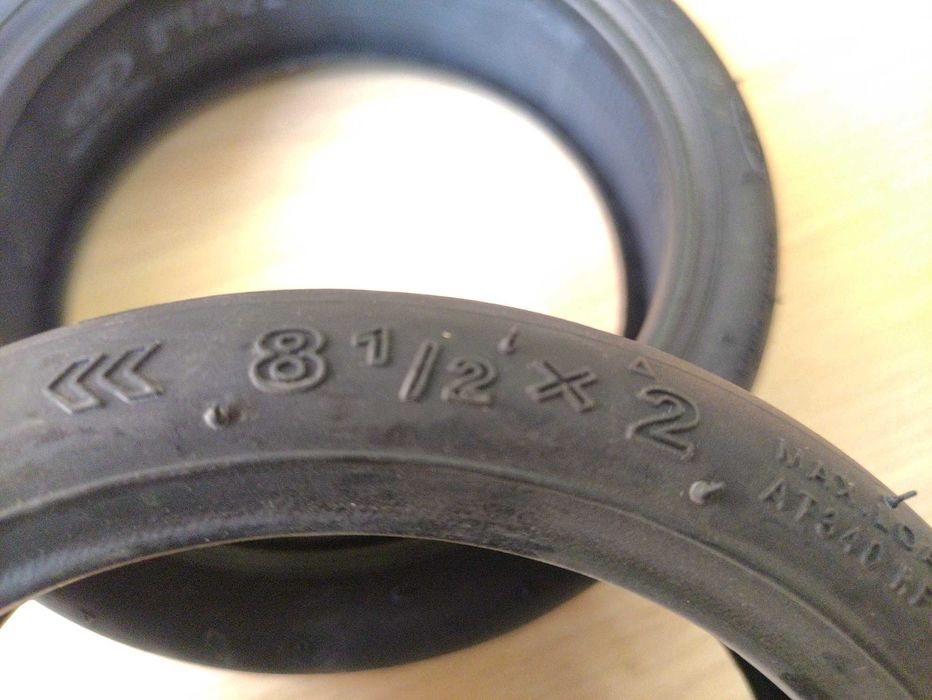 Покрышки с камерами для самоката