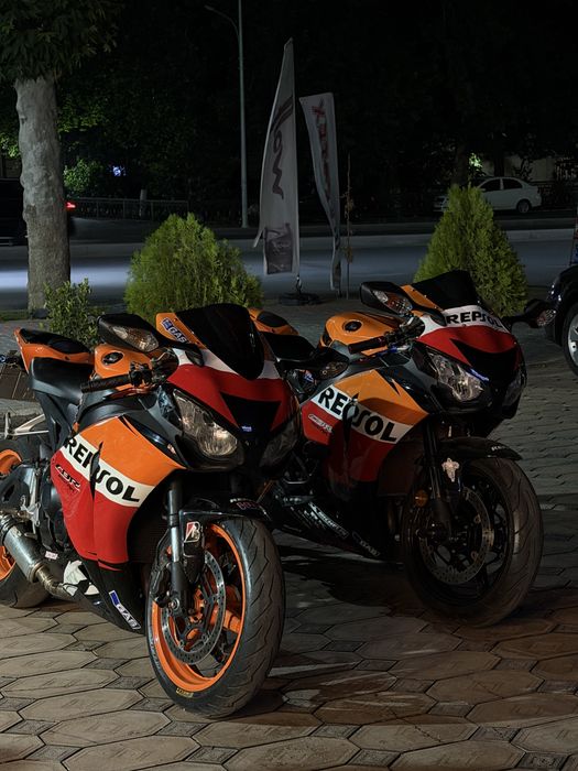 SOTILADI !!! Kelishilgan holda    Honda cbr 1000rr