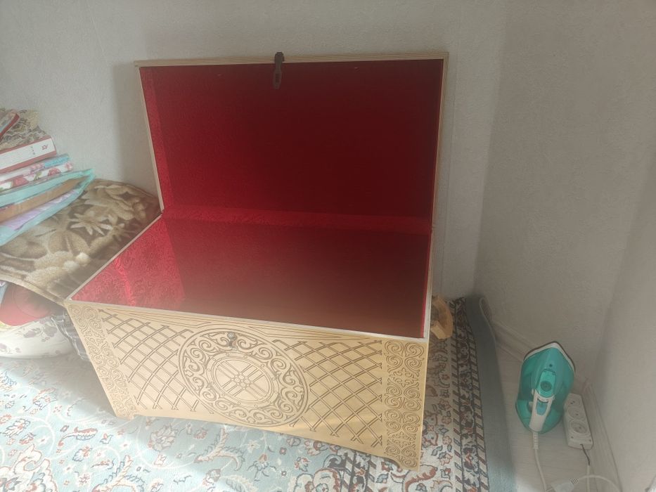 Сандық сатылады, жана тза коп колданбадык.