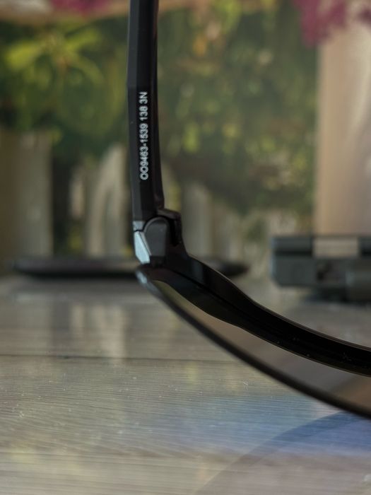 Oakley Sutro Lite S слънчеви очила