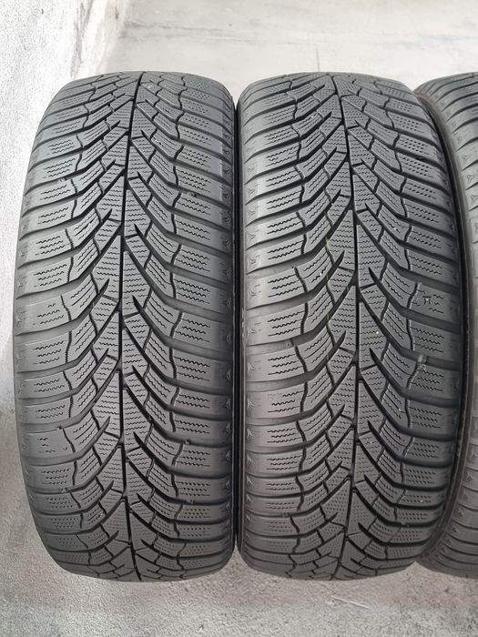 "Dot 22" 205/55/16 Kumho 4Броя: 150Евро 8.3мм
