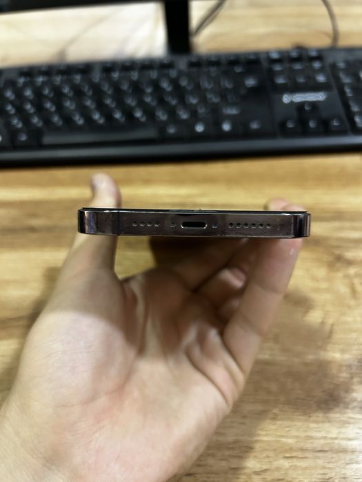 Iphone 14 pro Max Purple